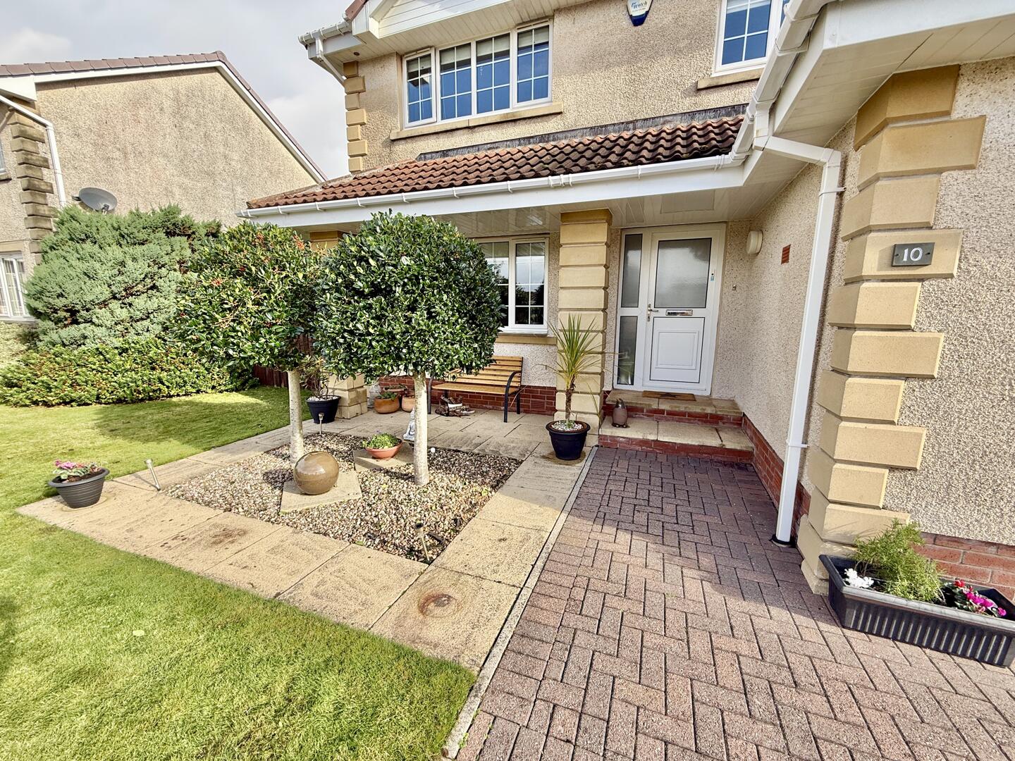 Faulds Wynd, Seamill, West Kilbride